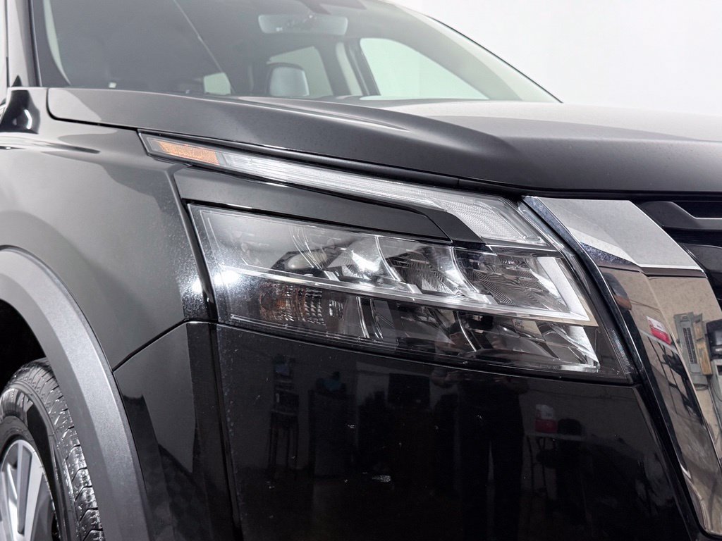 Certified 2024 Nissan Pathfinder SL AWD/4WD image 10