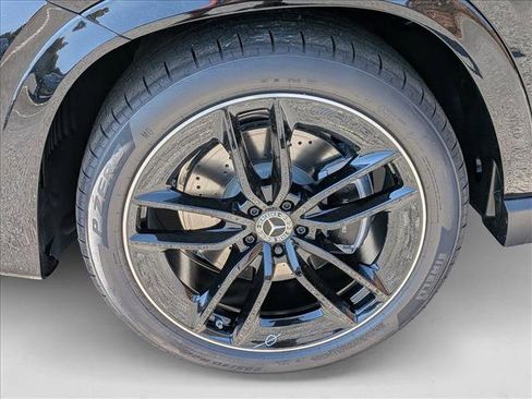 New 2026 Mercedes-Benz GLE 580 4MATIC image 9