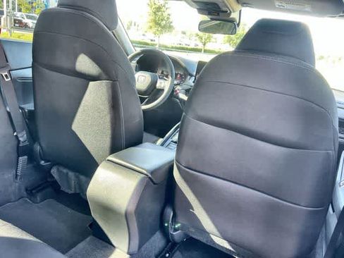 Used 2023 Honda Accord LX image 13