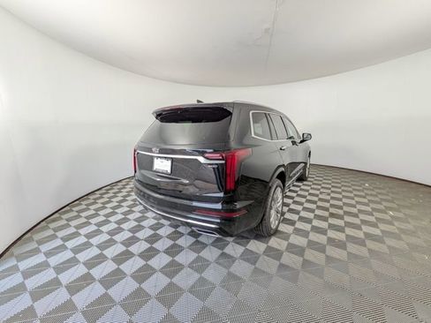 New 2025 Cadillac XT6 Premium Luxury image 3