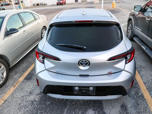 Used 2025 Toyota Corolla SE FWD image 11