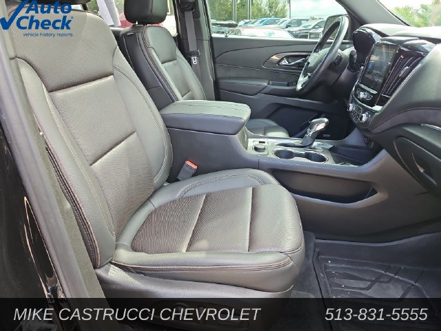 Used 2022 Chevrolet Traverse High Country w/ LPO, 'HIT The Road' Package AWD/4WD image 28