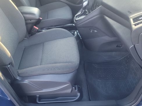 Used 2018 Ford Transit Connect XL image 22