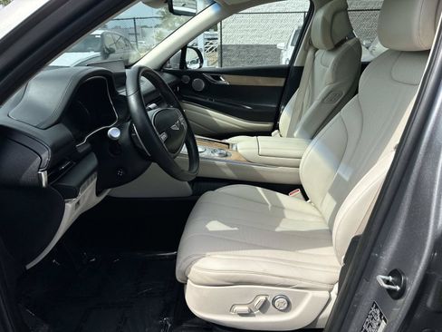 Used 2021 Genesis GV80 2.5T w/ Advanced Package 03 RWD image 24