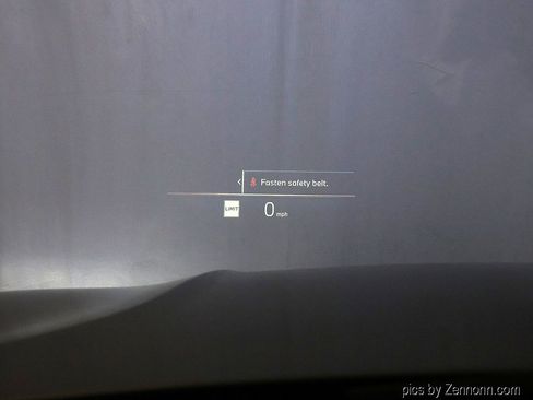 New 2026 BMW 330i xDrive Sedan w/ Premium Package image 18