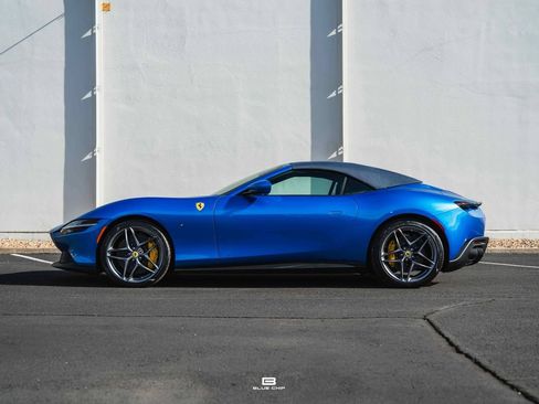 Used 2026 Ferrari Roma Spider RWD image 6