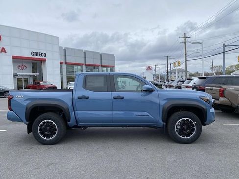 New 2026 Toyota Tacoma TRD Off-Road AWD/4WD image 2