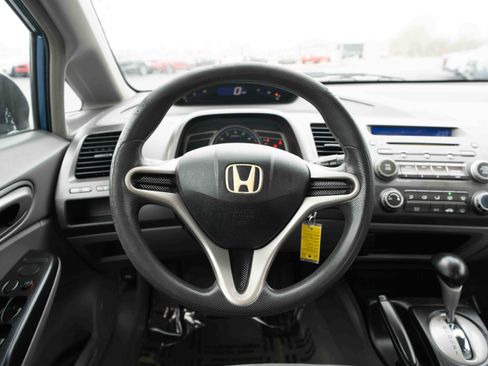 Used 2010 Honda Civic DX-VP image 22