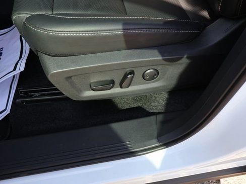 Used 2026 Nissan Murano SL image 17