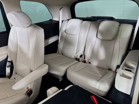 Certified 2023 Mercedes-Benz GLS 450 GLS 450 image 9