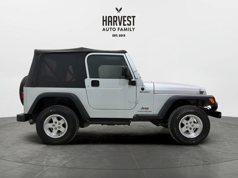 Used 2004 Jeep Wrangler 4WD w/ Dual Top Group image 8