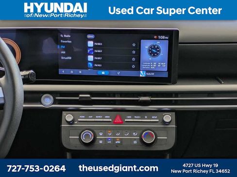 Certified 2025 Hyundai Tucson SE FWD image 17