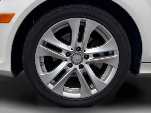 Used 2012 Mercedes-Benz C 300 4MATIC Sedan image 29