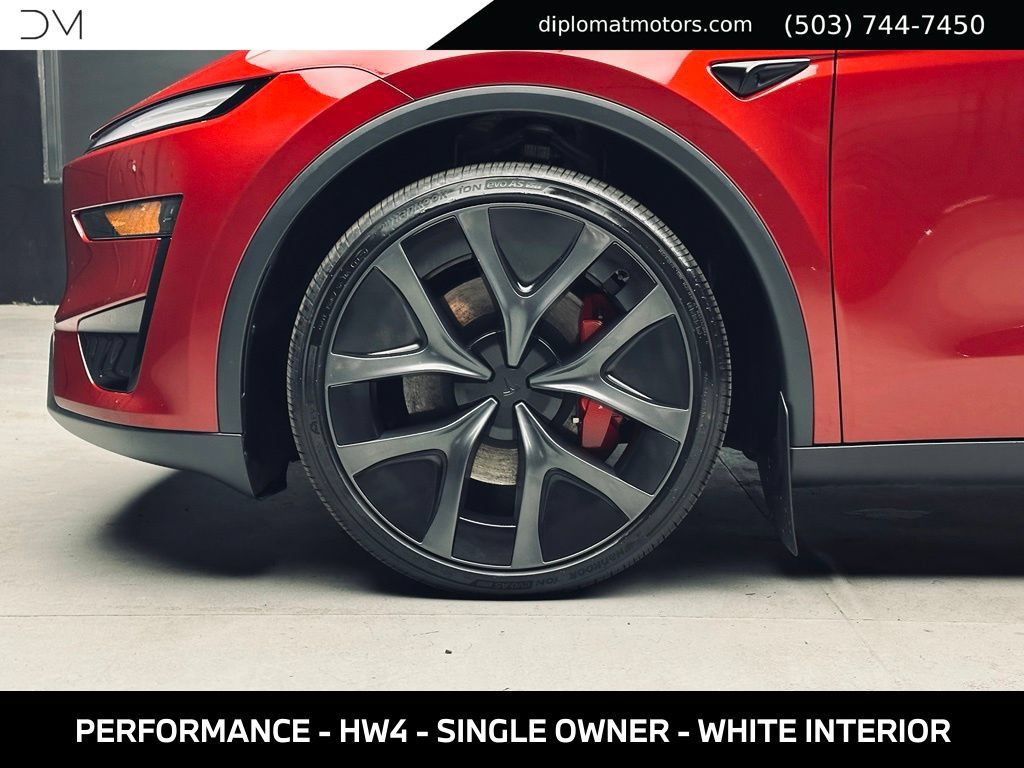 Used 2026 Tesla Model Y Performance AWD/4WD image 36