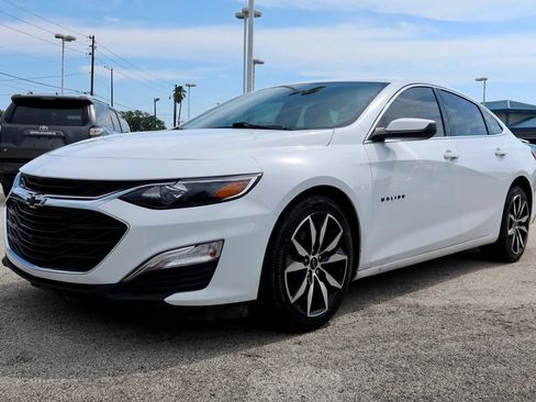 Used 2023 Chevrolet Malibu RS FWD image 5