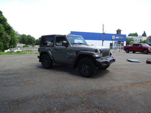 Used 2023 Jeep Wrangler Sport AWD/4WD image 33