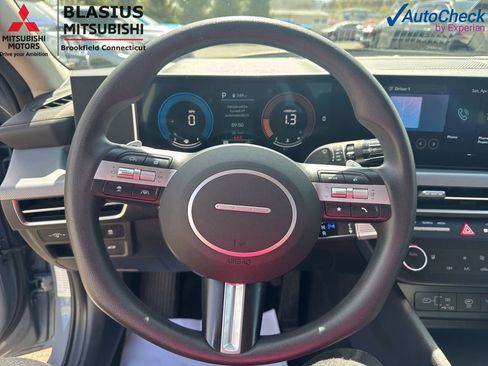 Used 2025 Hyundai Sonata SEL FWD image 24