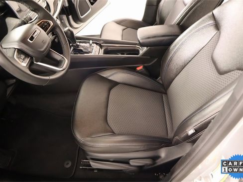 Used 2025 Jeep Compass Latitude image 10