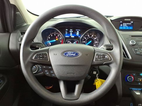 Used 2017 Ford Escape SE FWD image 17