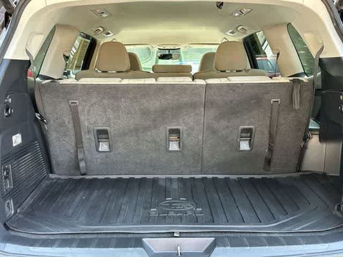 Used 2019 Subaru Ascent Premium w/ Popular Package #2A AWD/4WD image 23