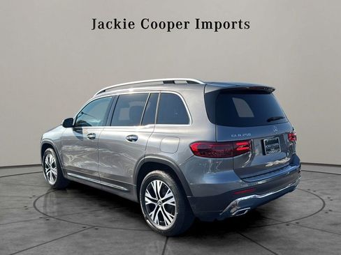 New 2026 Mercedes-Benz GLB 250 4MATIC image 3