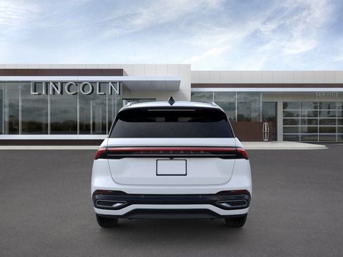 New 2026 Lincoln Nautilus Reserve AWD/4WD image 6