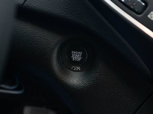 Used 2023 Jeep Cherokee Altitude Lux AWD/4WD image 13