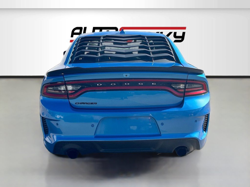 Used 2023 Dodge Charger Scat Pack w/ Navigation & Travel Group RWD image 6