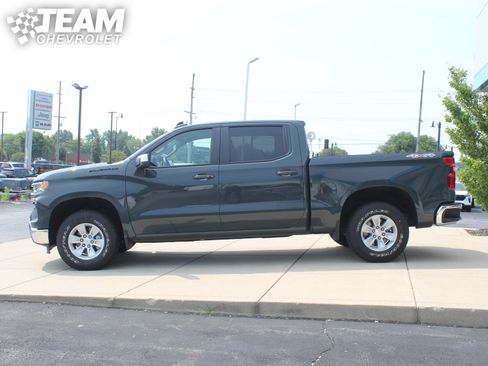 Used 2025 Chevrolet Silverado 1500 LT w/ LPO, Dark Essentials Package AWD/4WD image 7