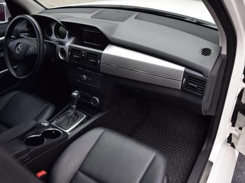Used 2010 Mercedes-Benz GLK 350 4MATIC image 43