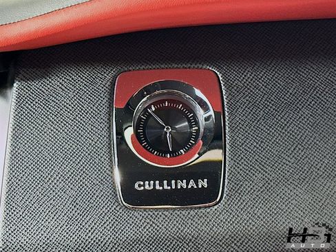 Used 2019 Rolls-Royce Cullinan AWD/4WD image 20