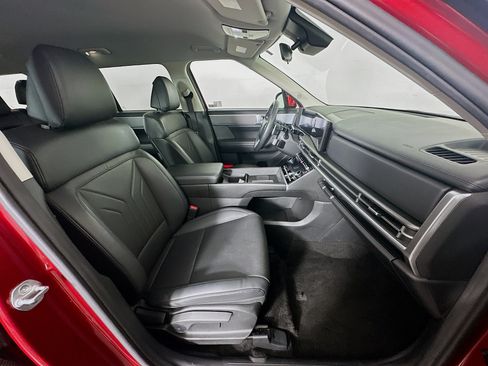 Used 2025 Hyundai Santa Fe SEL FWD image 31