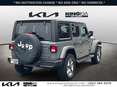 Used 2023 Jeep Wrangler Sahara image 23
