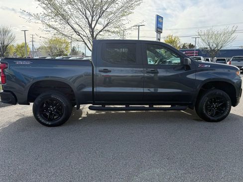 Used 2021 Chevrolet Silverado 1500 Custom Trail Boss w/ Safety Confidence Package AWD/4WD image 6