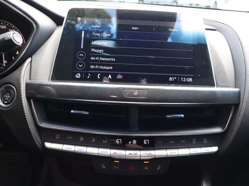 Certified 2024 Cadillac CT5 Luxury w/ Sun And Sound Package RWD image 28