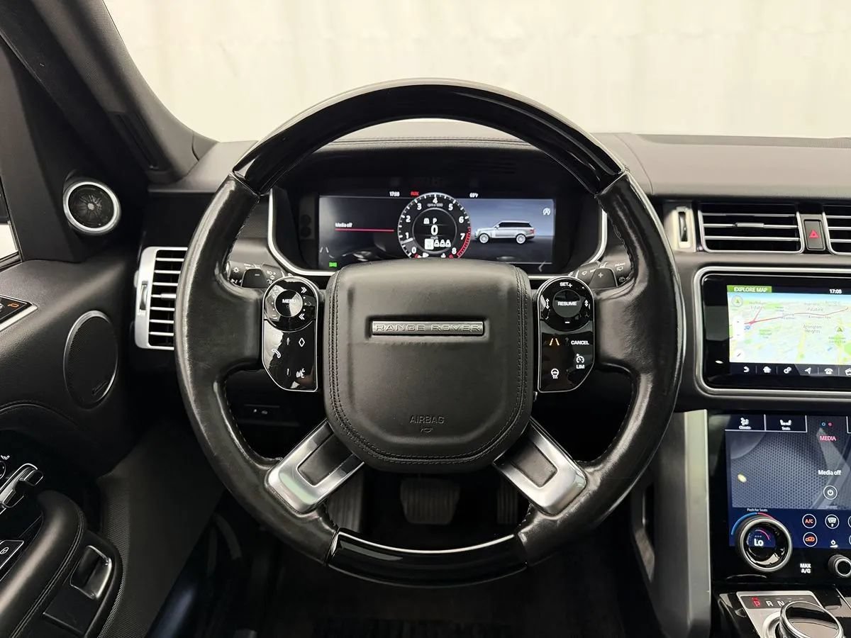 Used 2020 Land Rover Range Rover HSE AWD/4WD image 12