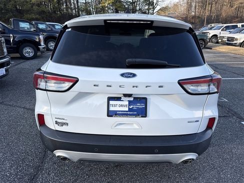 Used 2020 Ford Escape SEL image 6