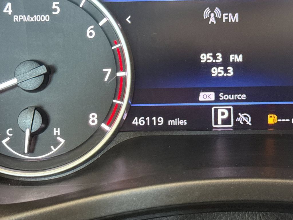 Used 2024 Nissan Sentra SV FWD image 25