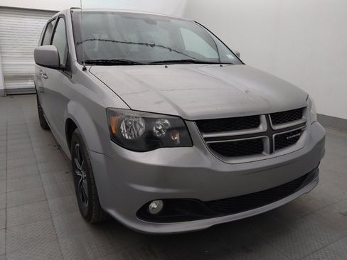 Used 2019 Dodge Grand Caravan GT FWD image 13