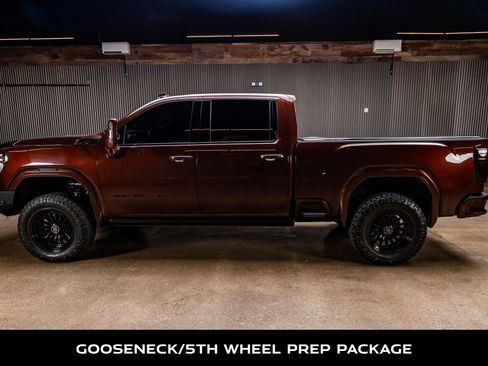 Used 2024 GMC Sierra 3500 Denali Ultimate image 5