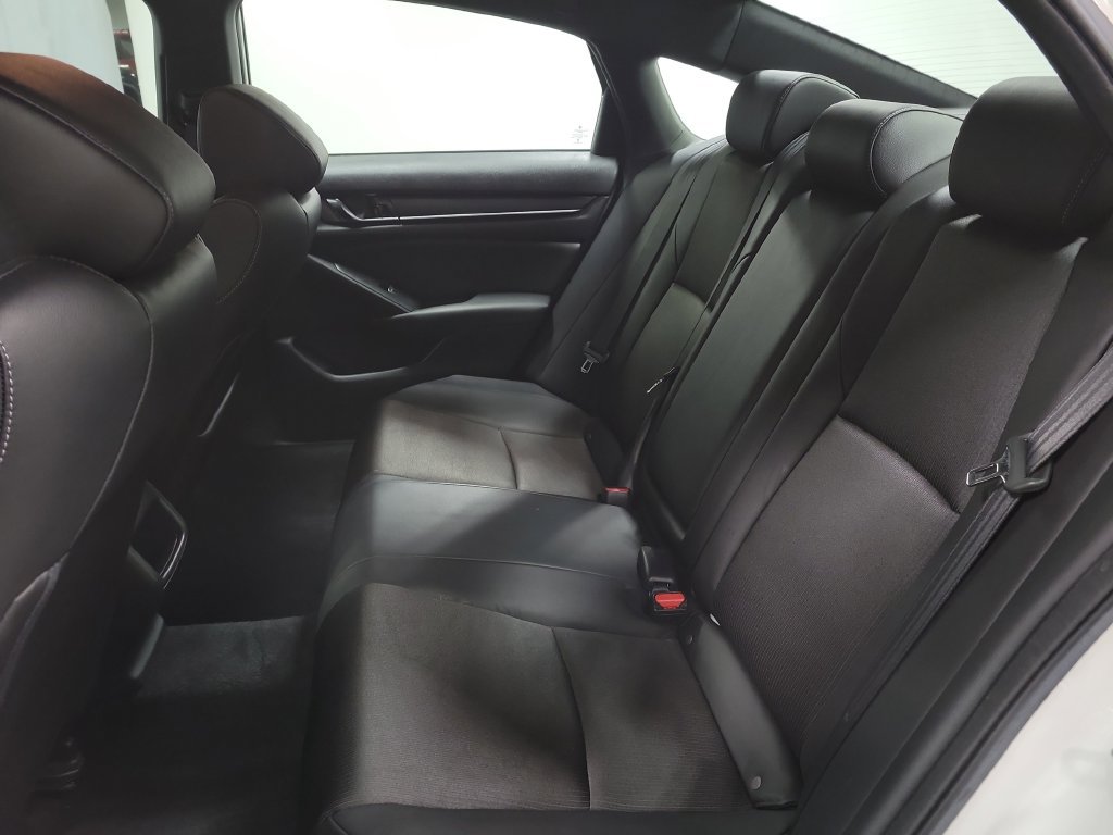 Used 2019 Honda Accord Sport image 30