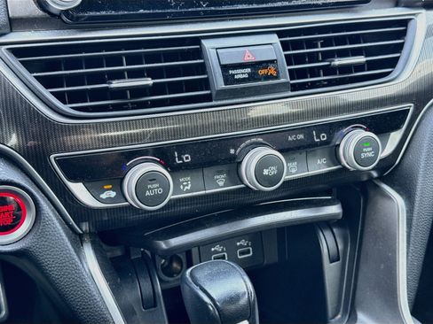 Used 2022 Honda Accord Sport image 31