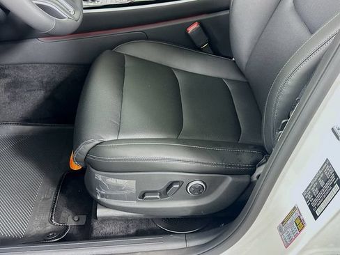New 2026 Genesis GV70 2.5T AWD/4WD image 21