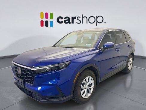 Used 2023 Honda CR-V LX image 1