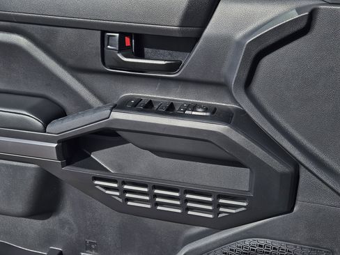 New 2026 Toyota Tacoma SR5 image 17