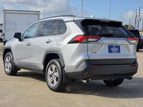 Used 2025 Toyota RAV4 XLE w/ Convenience Package FWD image 7