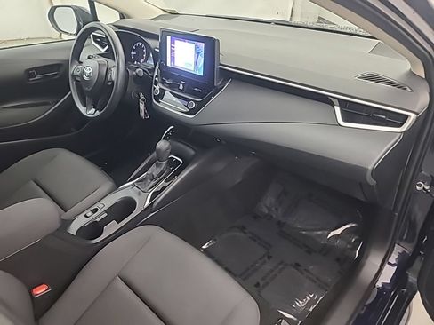 Used 2025 Toyota Corolla LE FWD image 15