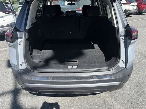 Certified 2023 Nissan Rogue SL w/ SL Premium Package image 23