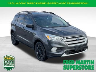 Used 2018 Ford Escape SE video 1