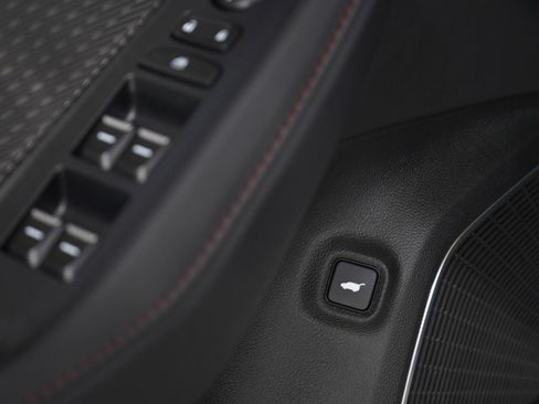 Used 2023 Acura MDX A-Spec image 25